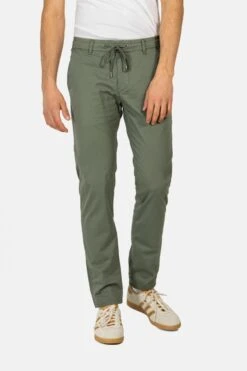 Reell Reflex Easy LW Chino Pants Light Olive