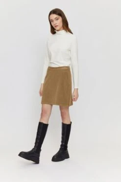 Mazine Noda Rock Clay