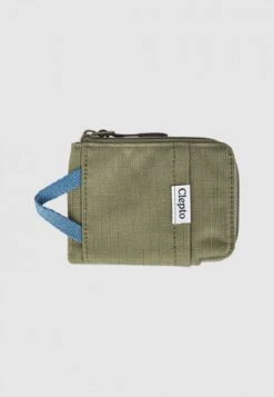 Cleptomanicx Mini Skate Wallet Dusty Olive