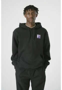 Cleptomanicx Mugshot Hoody Black