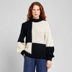 Dedicated Rutbo Blocks Strick Black Vanilla White