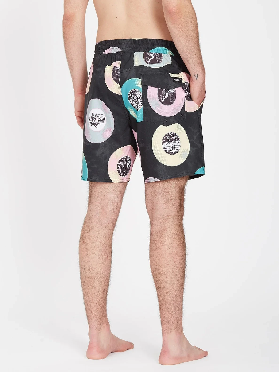 Volcom Entertainment Stoney Trunk Black 2 Volcom Entertainment Stoney Trunk Black – Bild 2