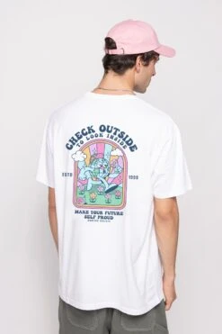 Kaotiko Look Inside T-Shirt White