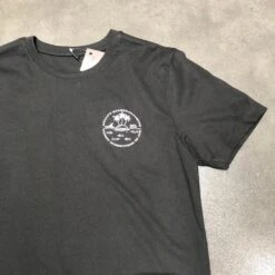 MULLUS Island Tee Black