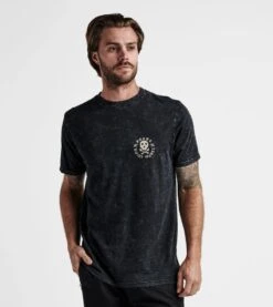 Roark Guideworks Skull T-Shirt Black